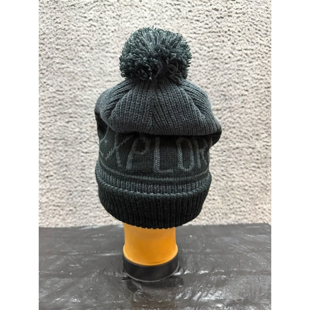 NWT The North Face Logo Embroidered Retro Pom Beanie Black Unisex One Size